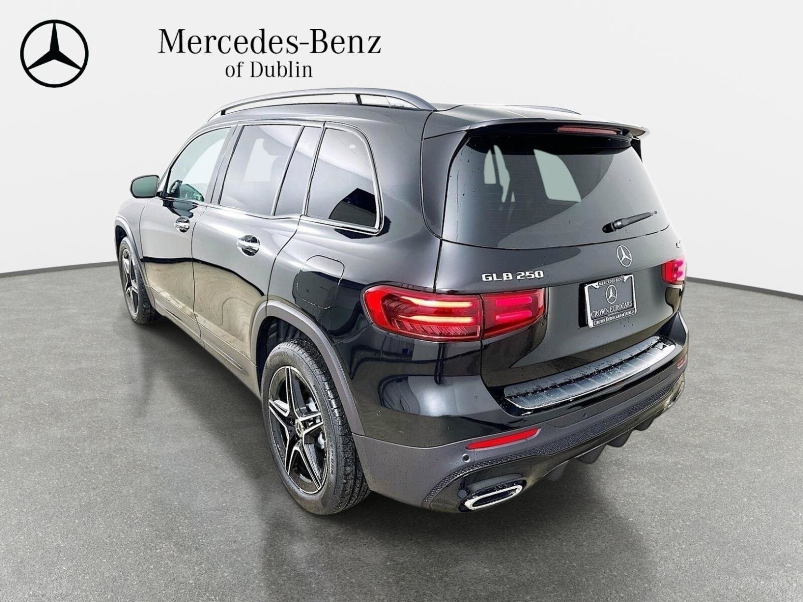 Used 2026 Mercedes-Benz GLB 250 4MATIC image 7