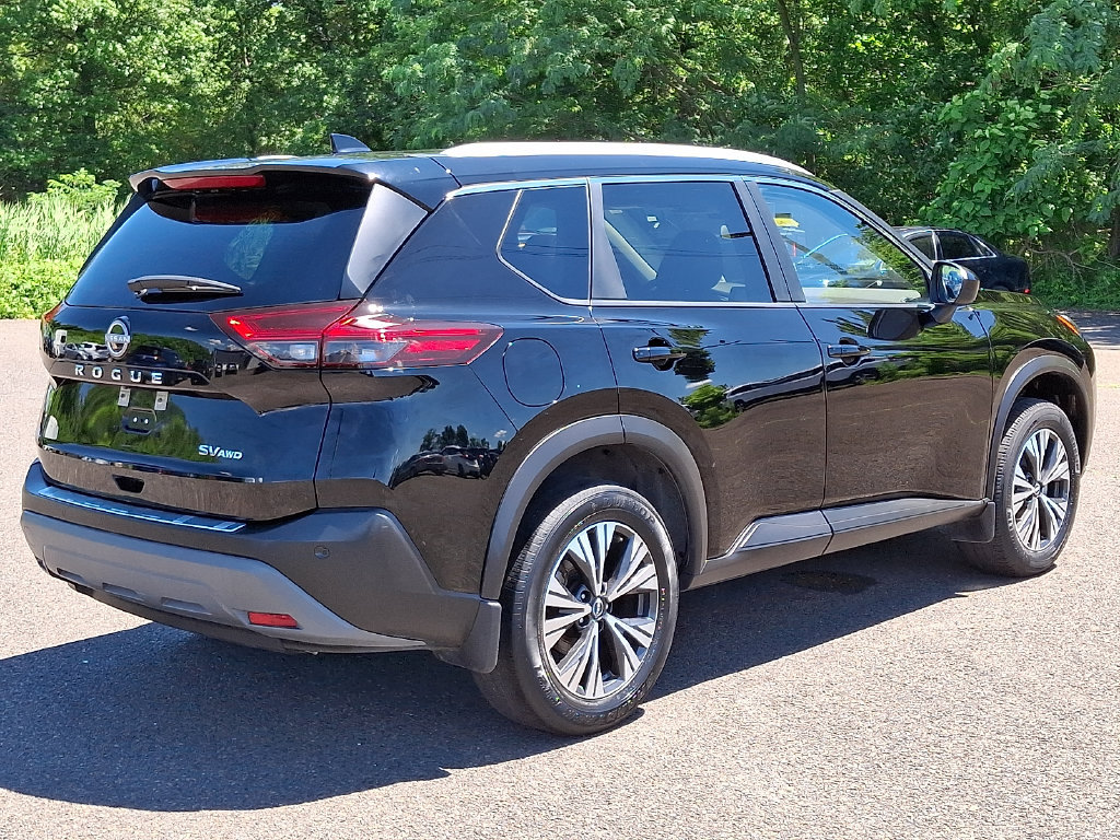 Certified 2023 Nissan Rogue SV w/ SV Premium B Package AWD/4WD image 7