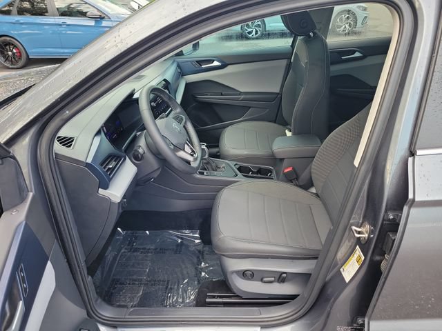 Certified 2023 Volkswagen Taos SE FWD image 17