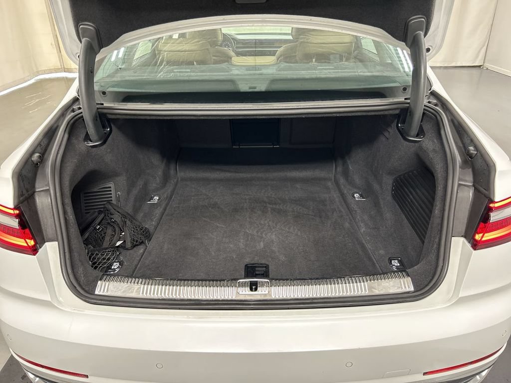 Used 2020 Audi A8 L 3.0T AWD/4WD image 23