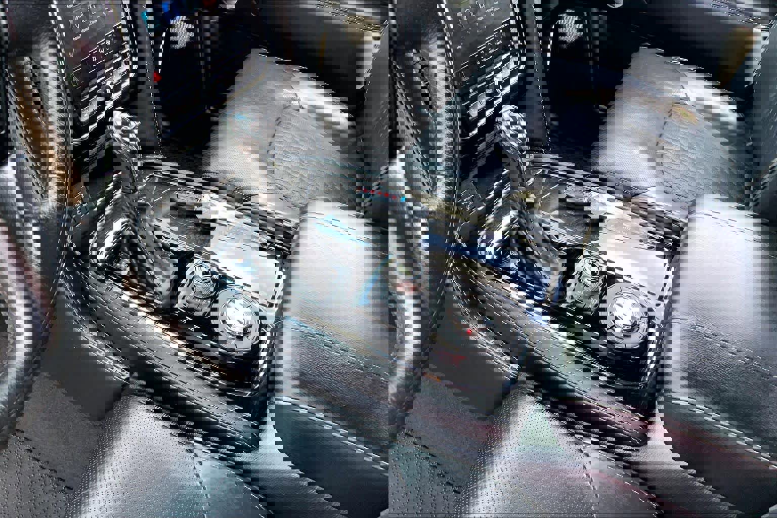 Used 2021 INFINITI QX80 Sensory w/ Cargo Package image 17