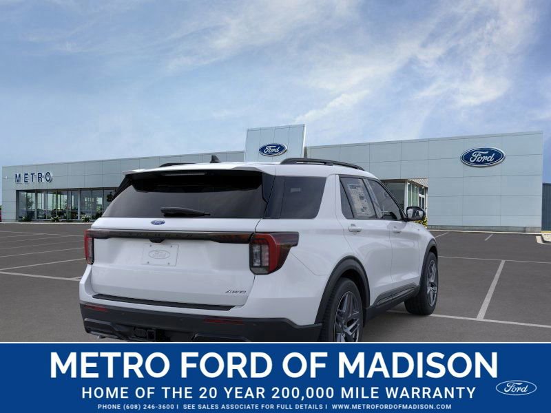 New 2026 Ford Explorer ST-Line w/ ST-Line Street Pack image 8