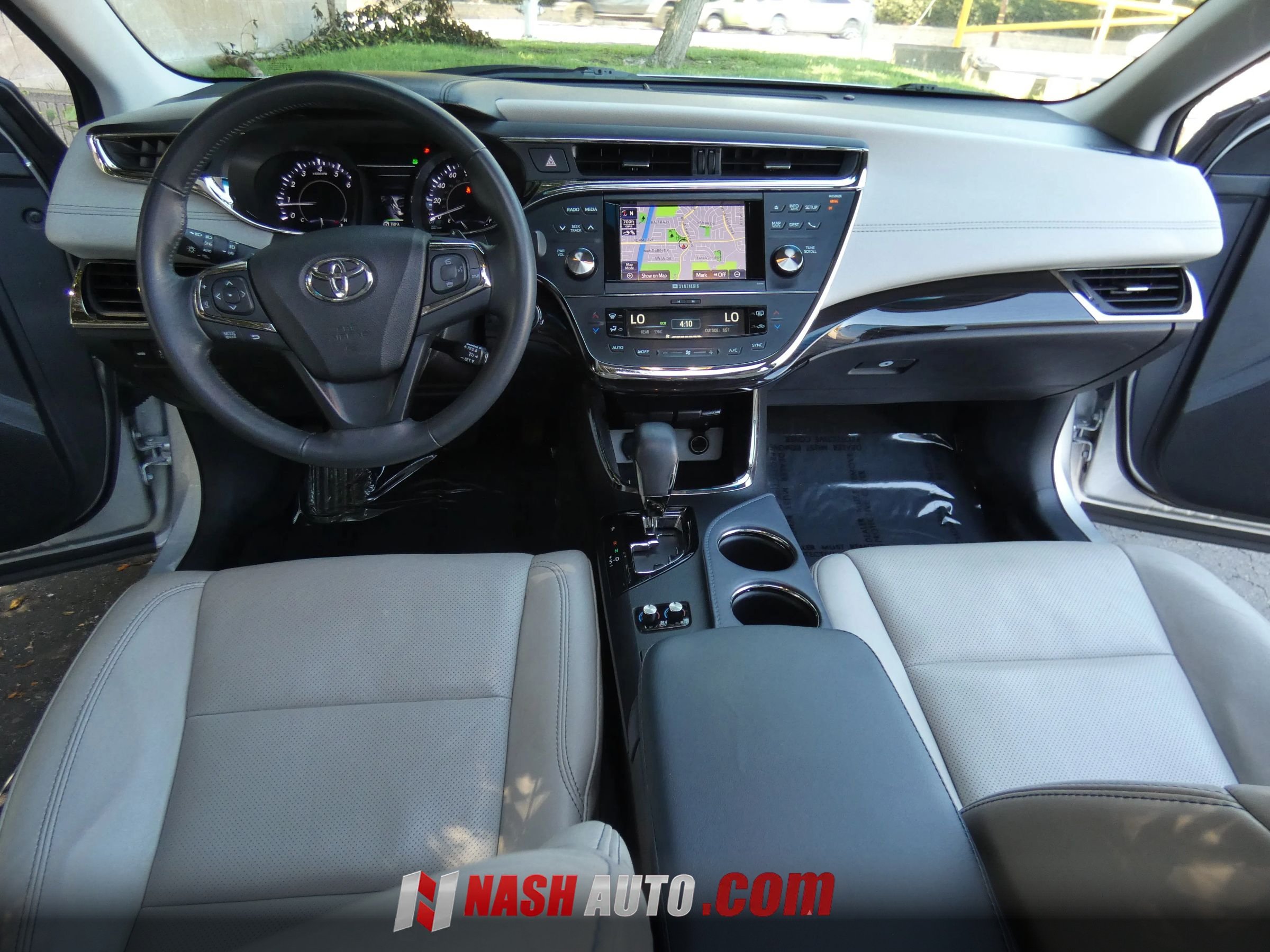 Used 2014 Toyota Avalon Limited FWD image 20