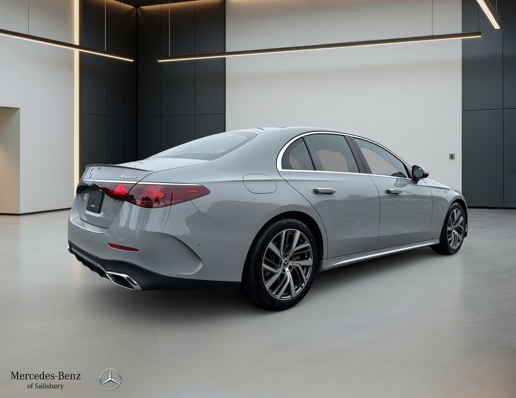 Certified 2025 Mercedes-Benz E 350 4MATIC Sedan image 4