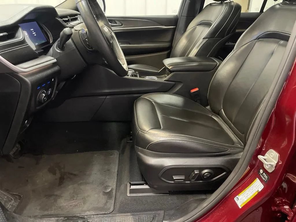 Used 2024 Jeep Grand Cherokee Limited 4xe AWD/4WD image 12