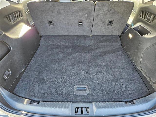 Used 2022 Ford Edge Titanium image 6