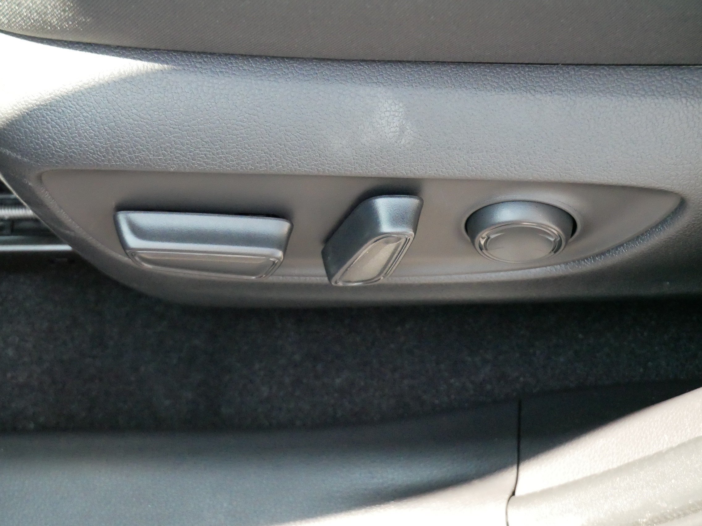 Certified 2025 Toyota RAV4 XLE AWD/4WD image 20