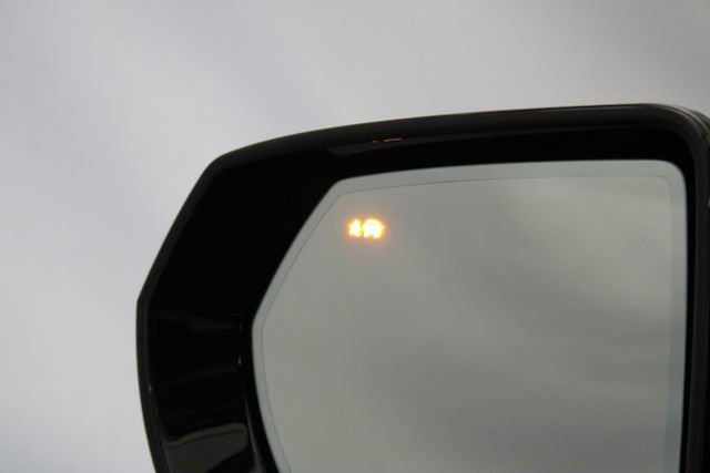 Used 2021 Cadillac Escalade ESV Sport Platinum image 34