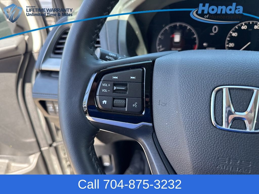 Used 2025 Honda Odyssey EX-L image 27