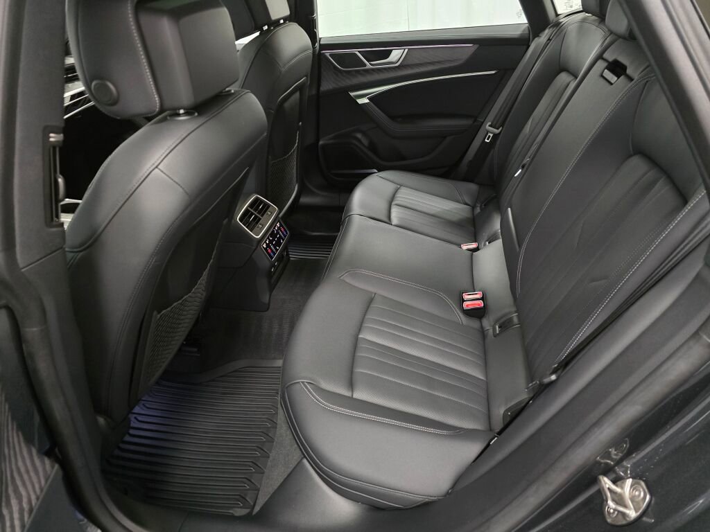 New 2025 Audi A7 3.0T Premium Plus image 18