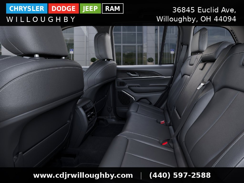 New 2026 Jeep Grand Cherokee Limited w/ Limited Altitude Package AWD/4WD image 26