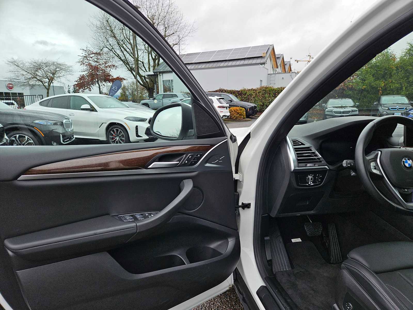 Used 2024 BMW X3 xDrive30i image 23