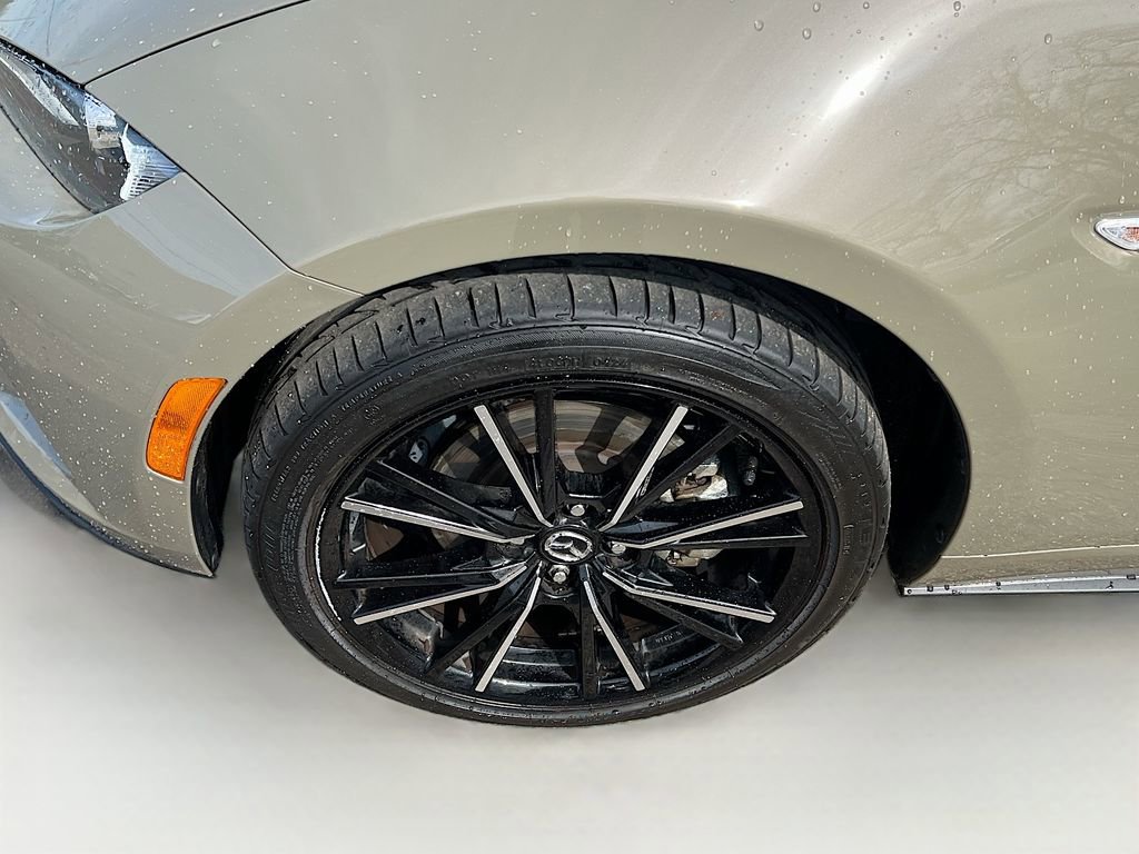 Used 2024 MAZDA MX-5 Miata Grand Touring w/ Weather Package image 34