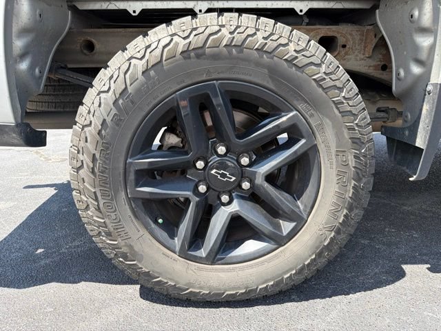 Used 2020 Chevrolet Silverado 1500 Custom Trail Boss w/ Custom Convenience Package AWD/4WD image 8