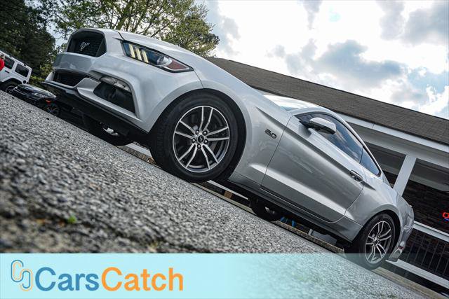 Used 2017 Ford Mustang GT Premium image 4