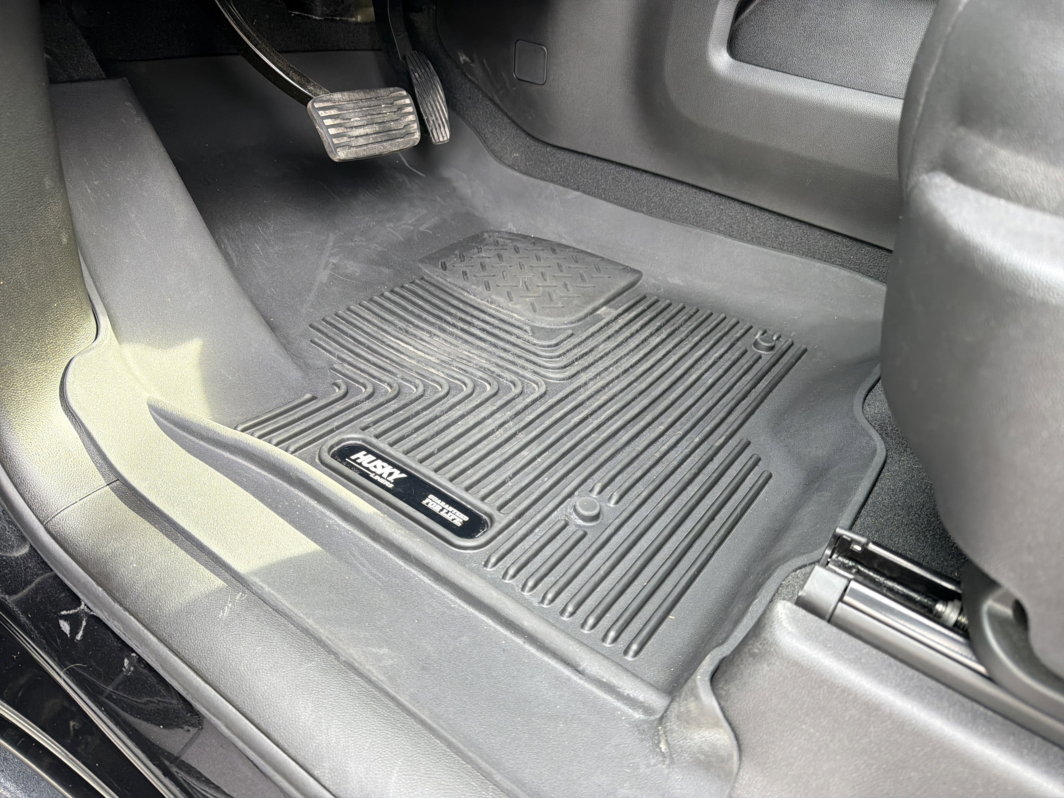 Used 2022 Chevrolet Silverado 2500 LTZ w/ LTZ Premium Package image 17