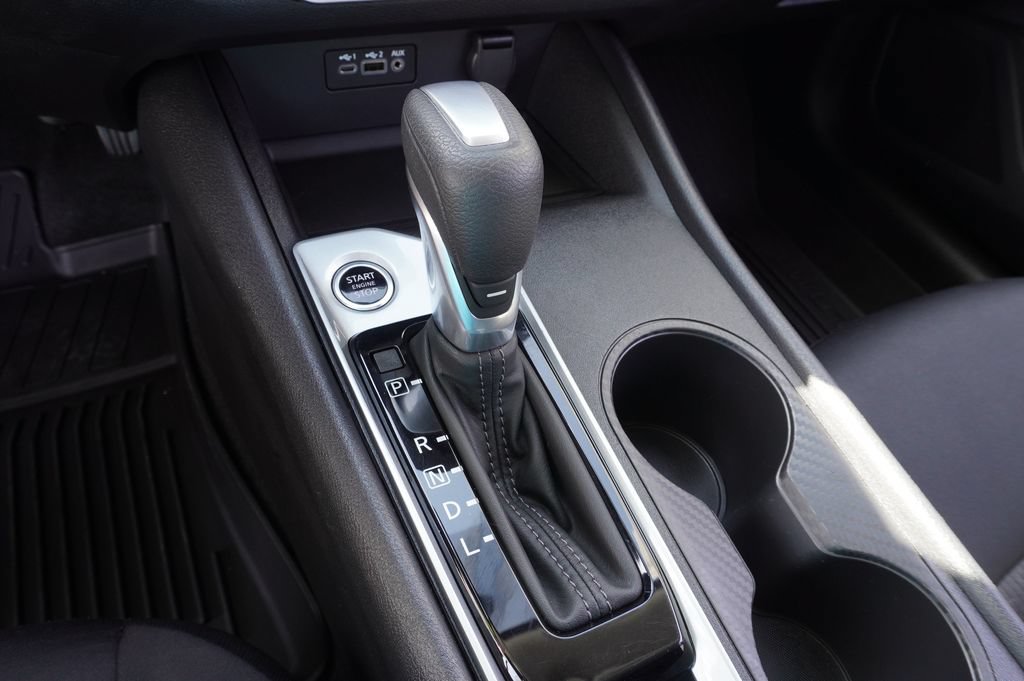 Used 2025 Nissan Altima 2.5 S FWD image 18