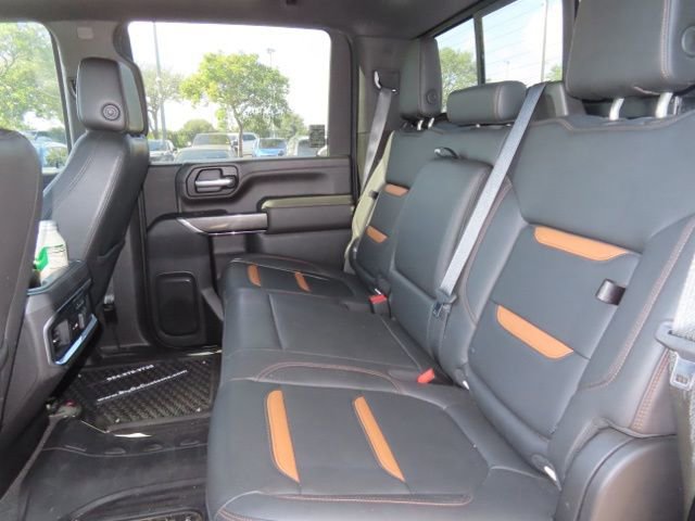 Used 2021 GMC Sierra 2500 AT4 w/ AT4 Premium Plus Package image 17