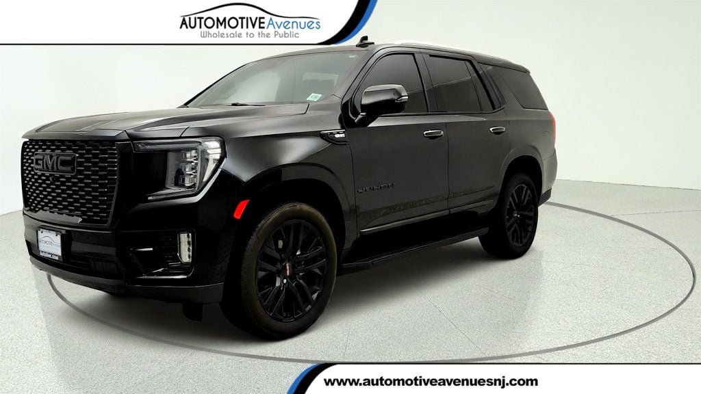 Used 2021 GMC Yukon SLT w/ SLT Premium Package AWD/4WD image 1