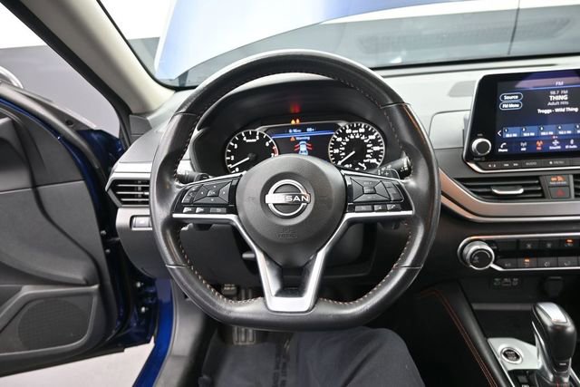 Used 2024 Nissan Altima 2.5 SR FWD image 14