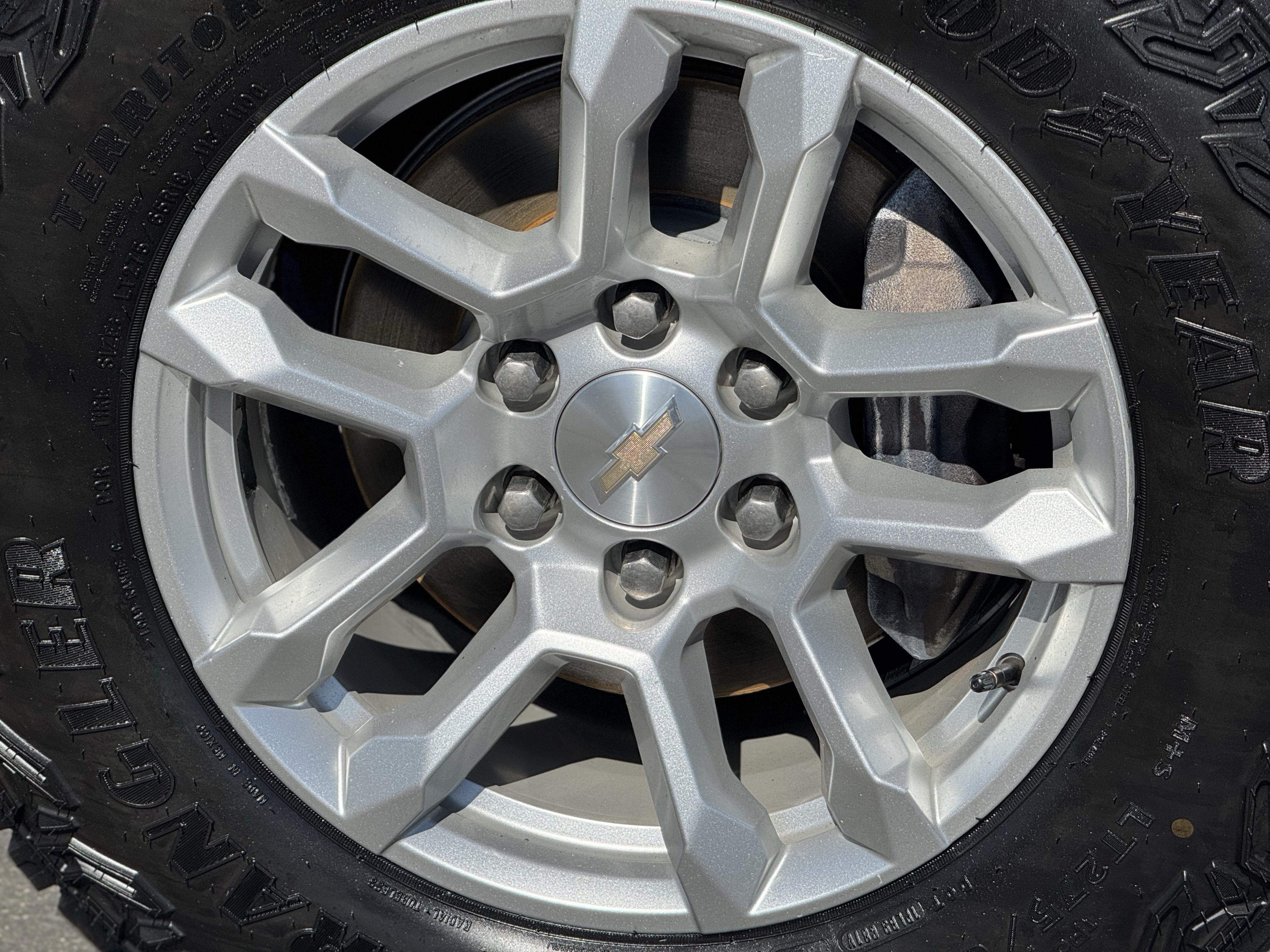 Certified 2023 Chevrolet Silverado 1500 LTZ w/ LTZ Convenience Package II AWD/4WD image 8