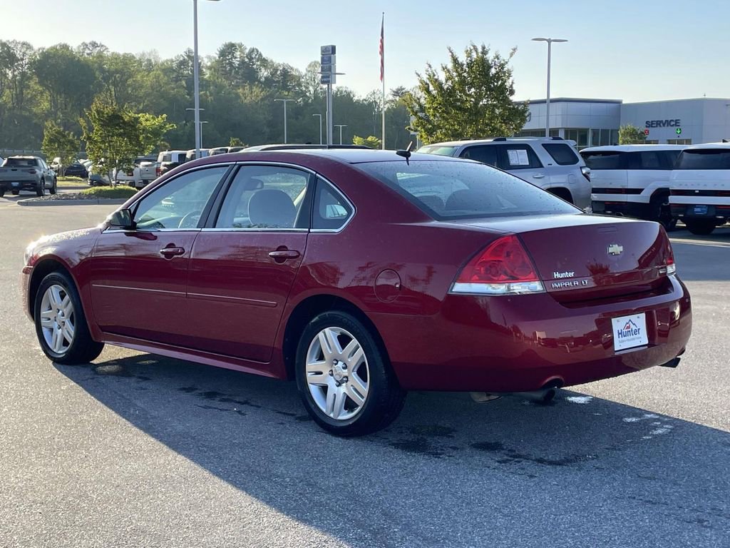 Used 2015 Chevrolet Impala LT w/ LT Sunroof Package image 24