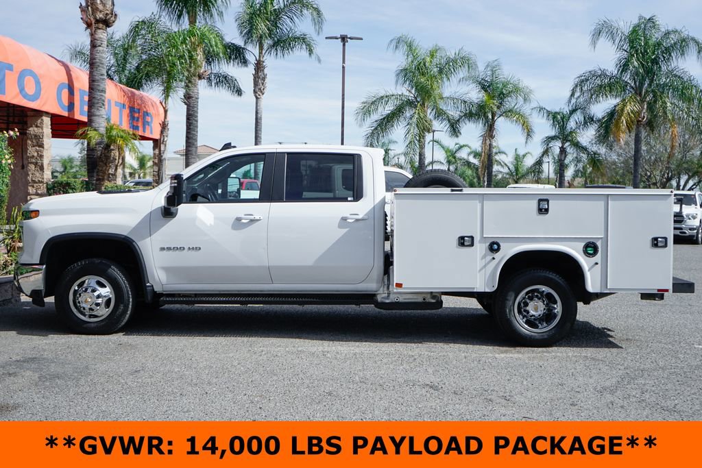 Used 2024 Chevrolet Silverado 3500 LT w/ Convenience Package AWD/4WD image 5