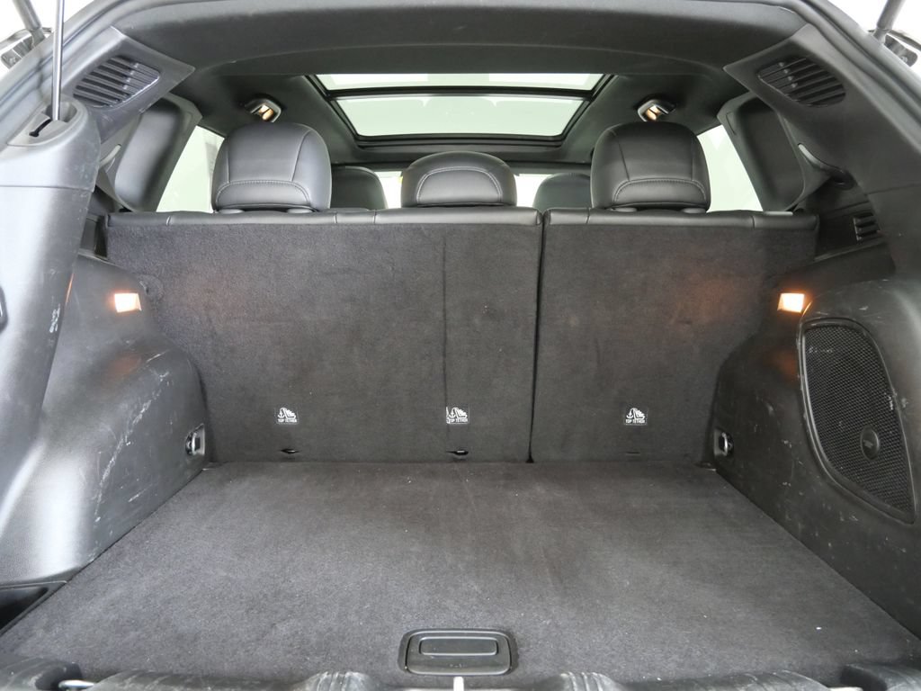 Used 2025 Jeep Compass Latitude w/ Sun & Sound Group AWD/4WD image 25