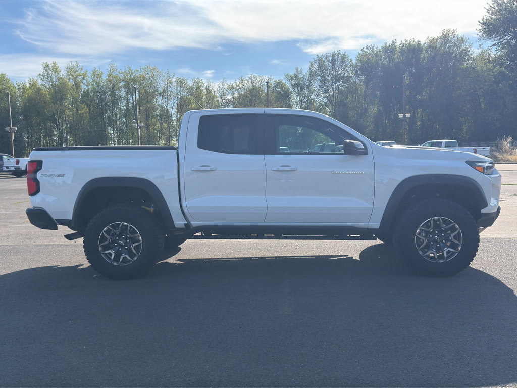 Used 2024 Chevrolet Colorado ZR2 w/ ZR2 Convenience Package III AWD/4WD image 22