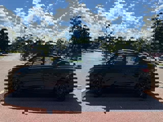 New 2025 Nissan Sentra SR image 3