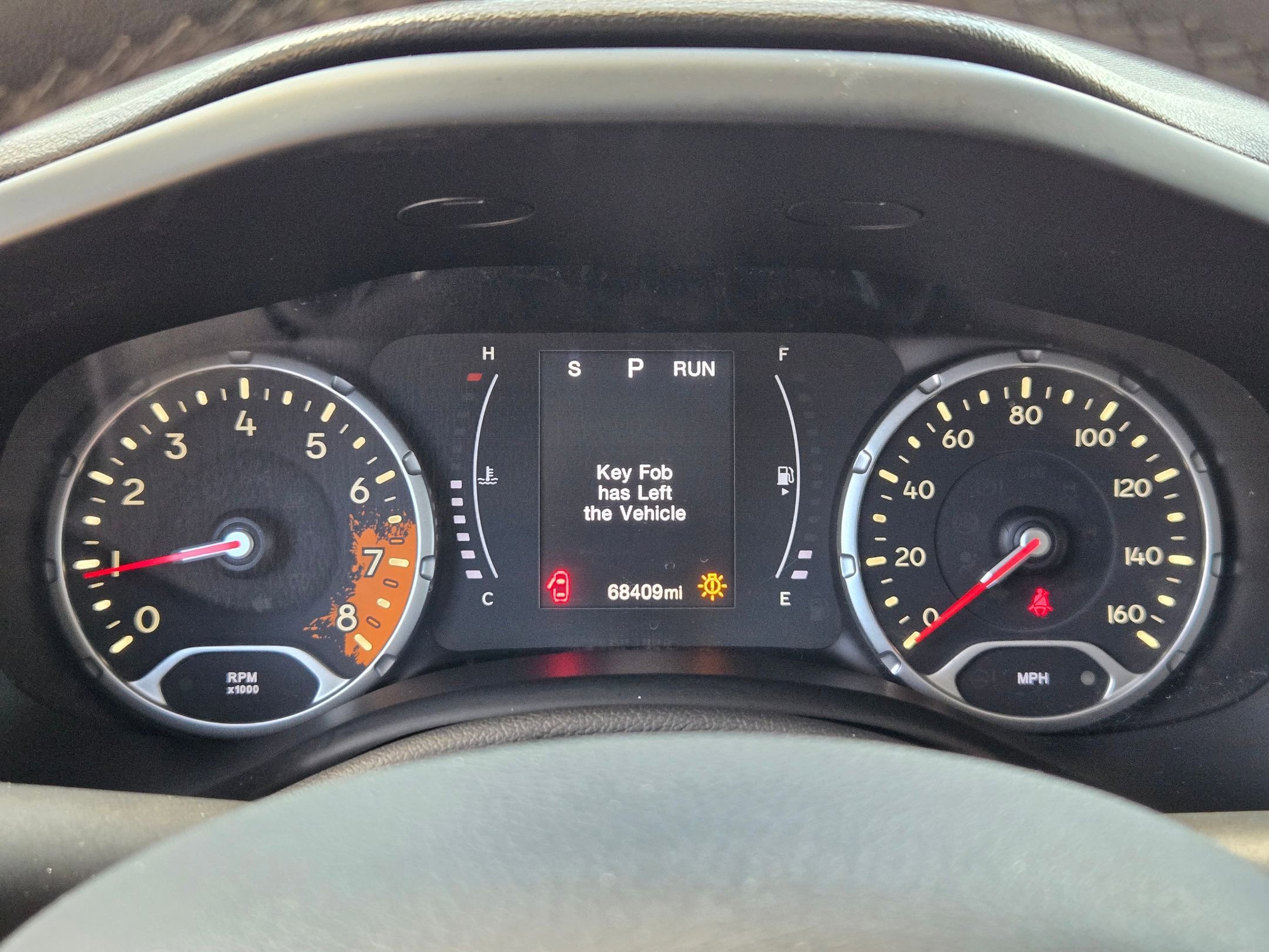 Used 2018 Jeep Renegade Latitude FWD image 23