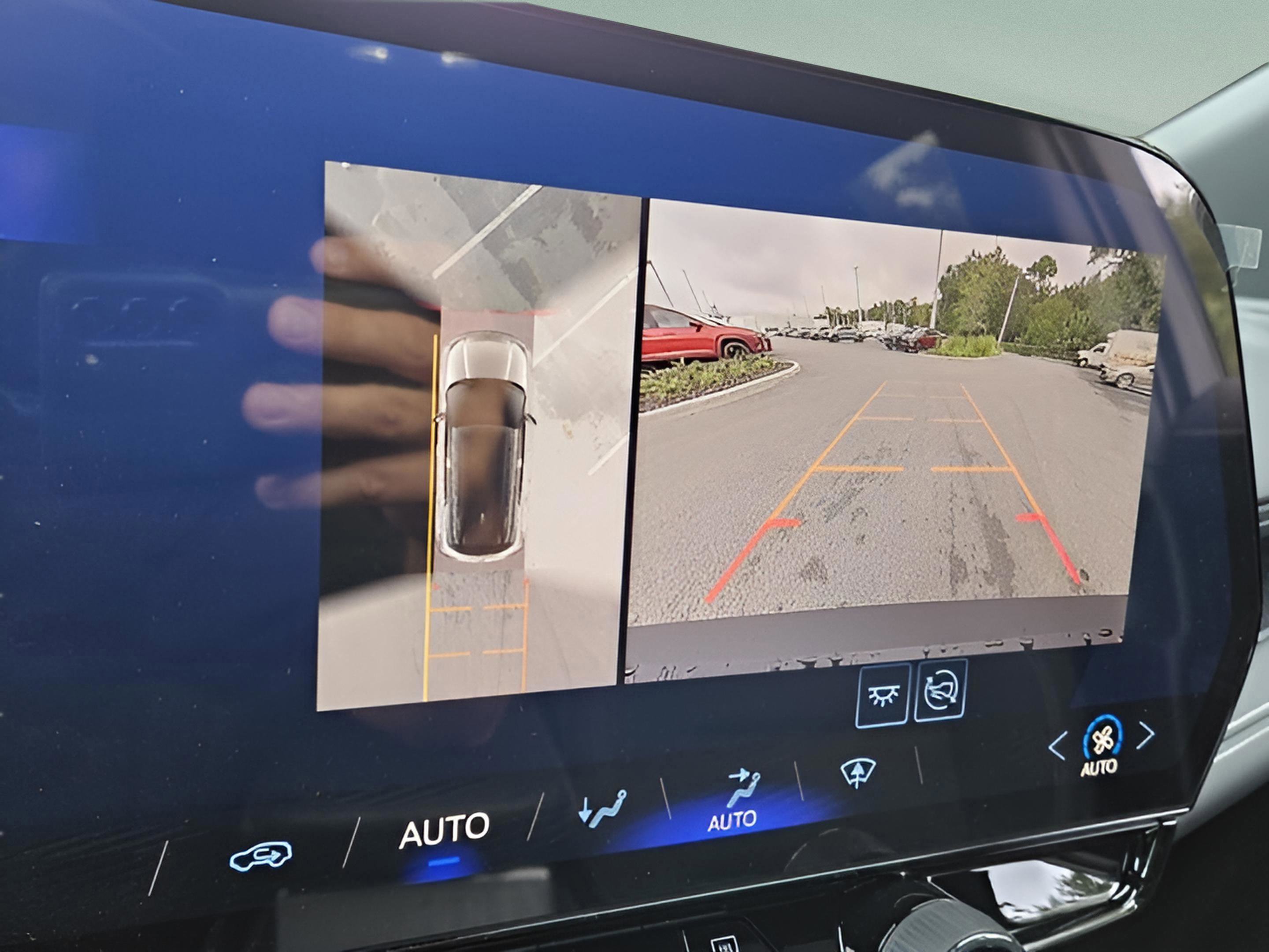 New 2025 Chevrolet Blazer EV LT w/ Midnight/Sport Edition image 8