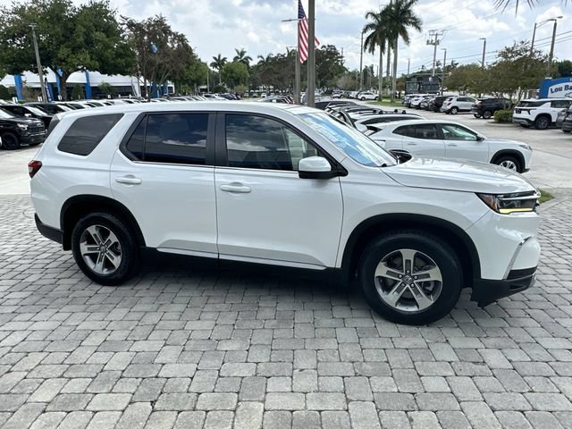 Used 2023 Honda Pilot EX-L image 16