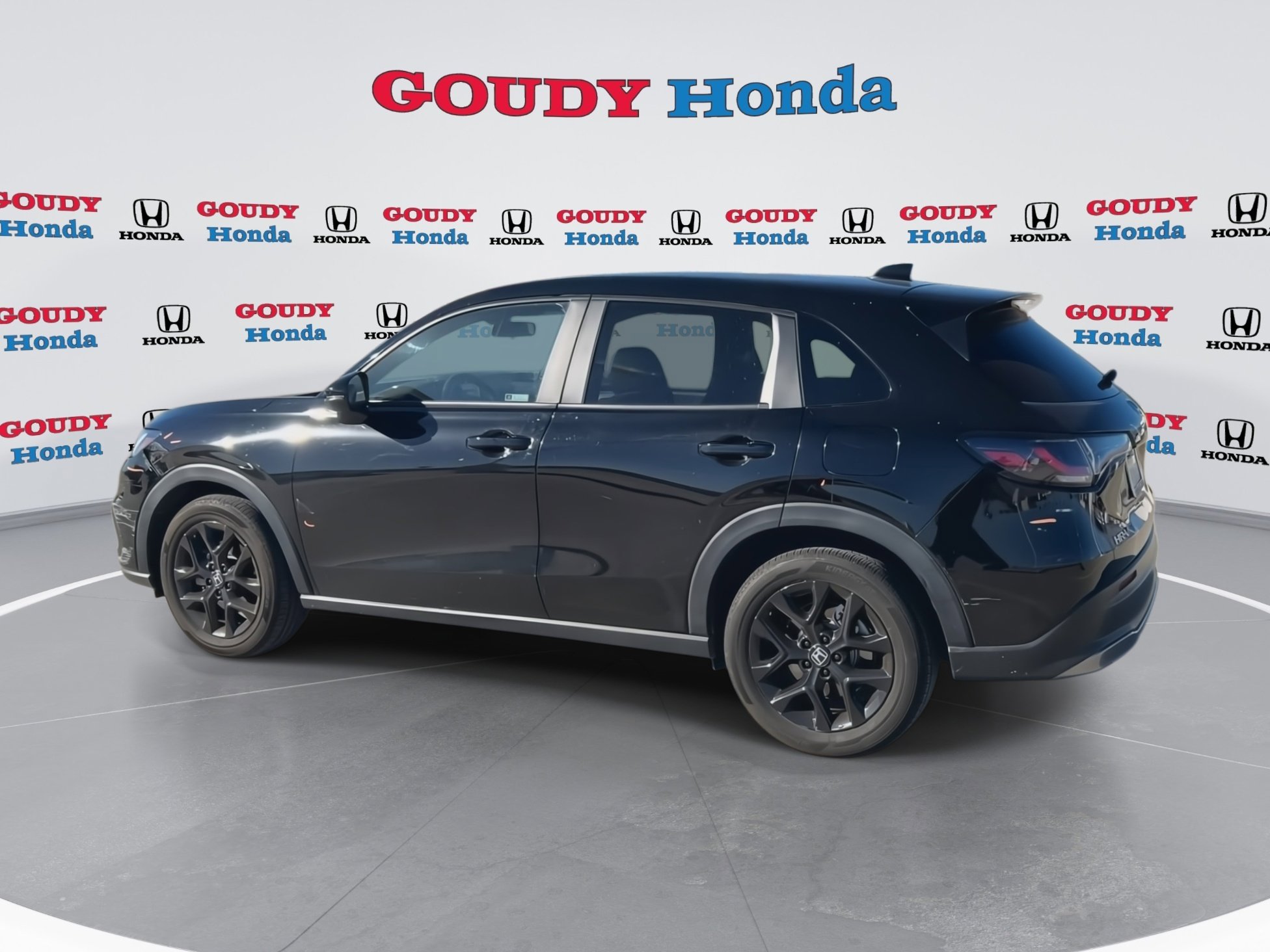 Certified 2023 Honda HR-V Sport image 6