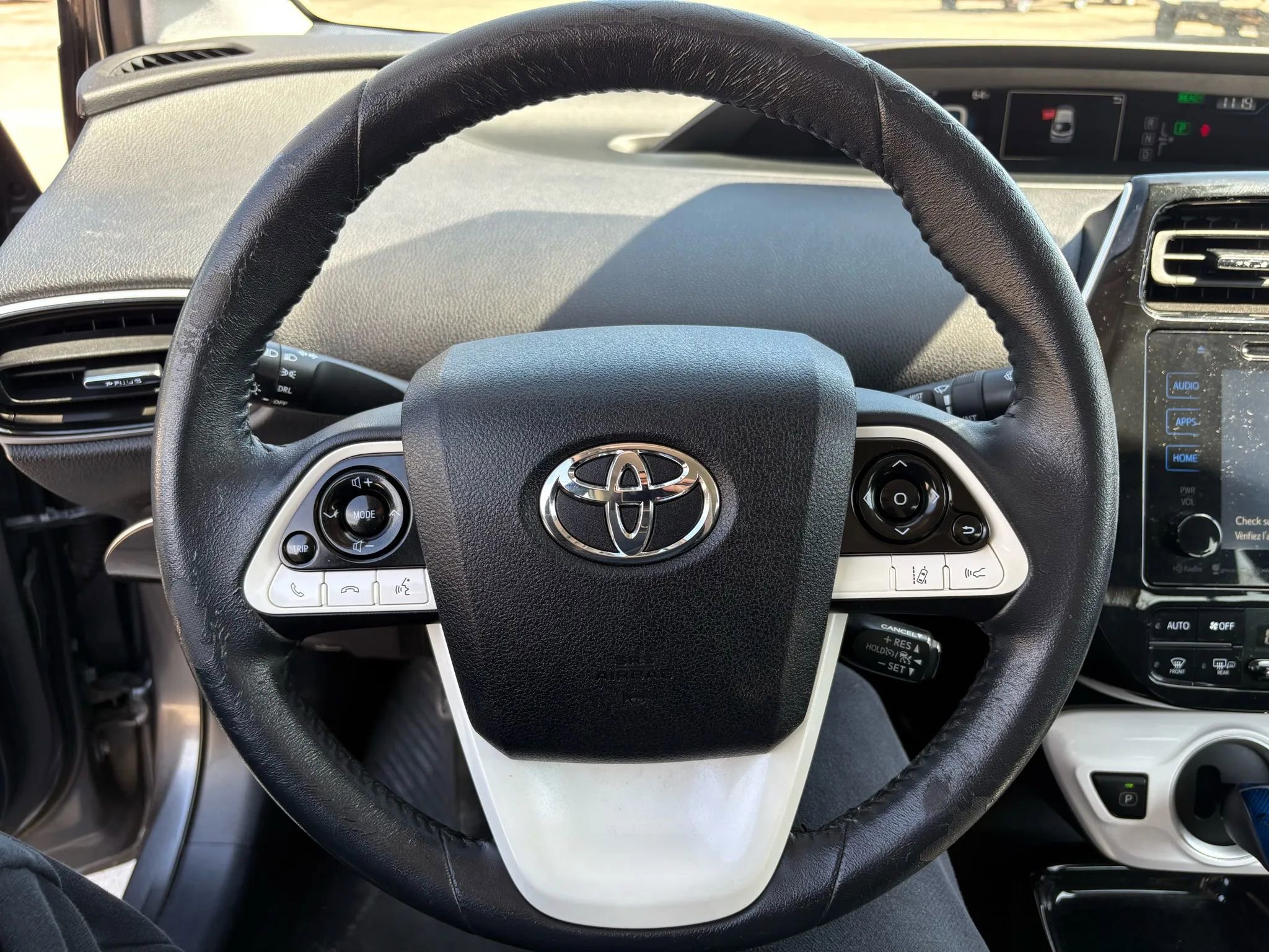 Used 2017 Toyota Prius Prime Plus w/ Carpet Mat Package image 21