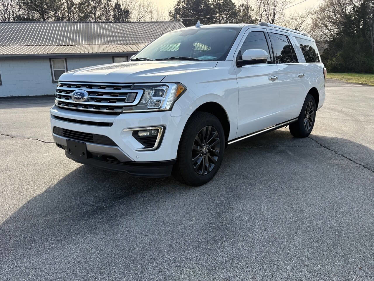 Used 2019 Ford Expedition Max Limited image 2