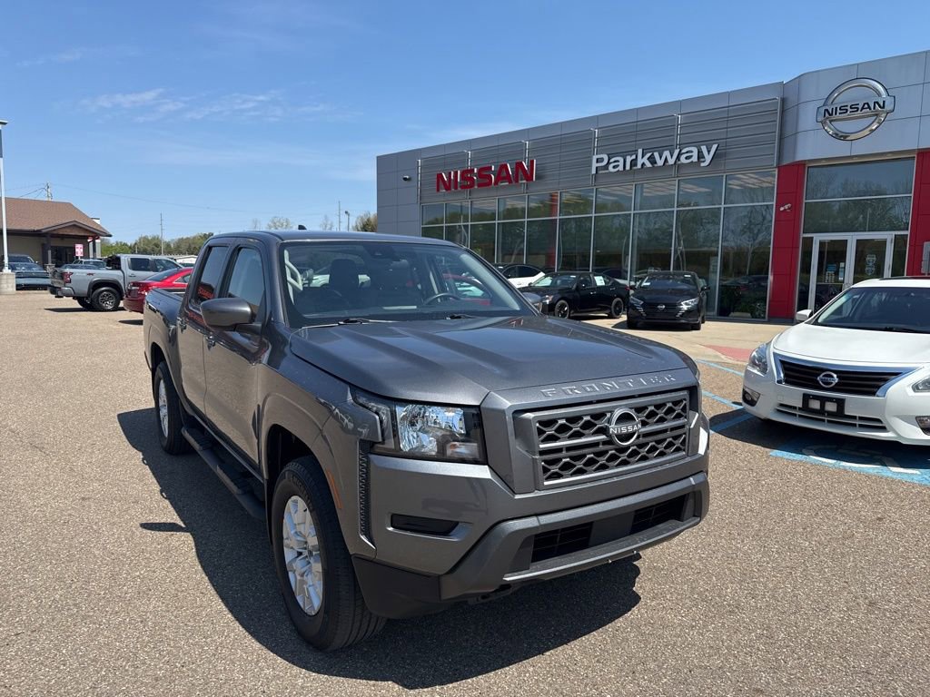 Used 2022 Nissan Frontier SV w/ Technology Package