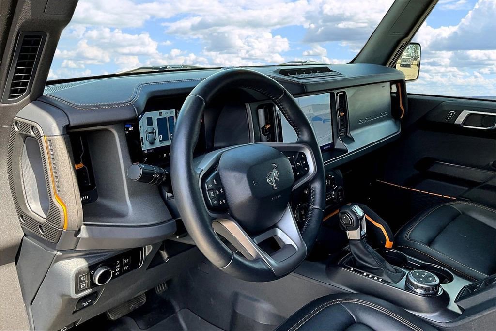 Used 2024 Ford Bronco Badlands image 19