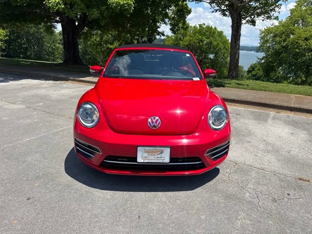 Used 2017 Volkswagen Beetle 1.8T SE FWD image 2