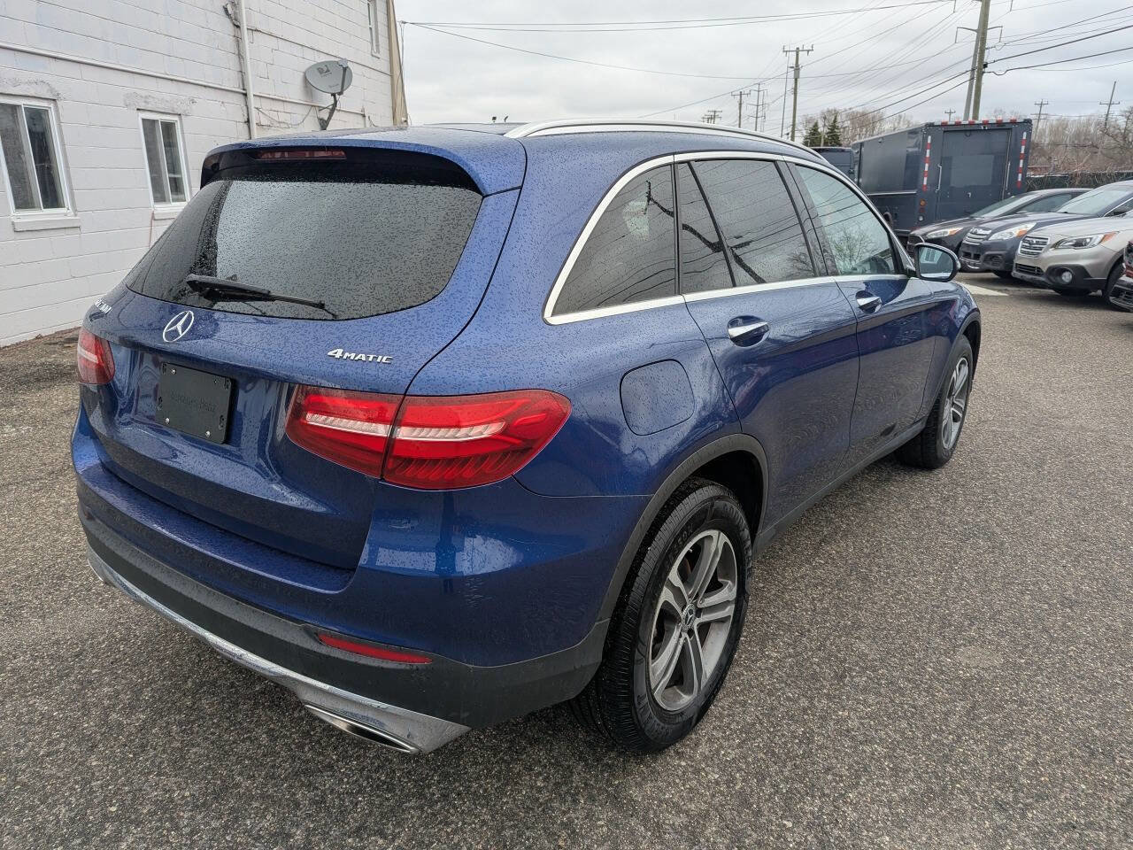 Used 2019 Mercedes-Benz GLC 300 4MATIC image 7