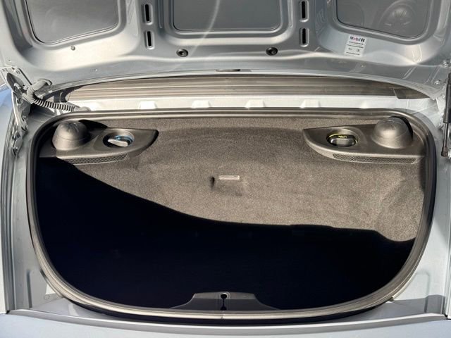 Used 2015 Porsche Boxster image 9