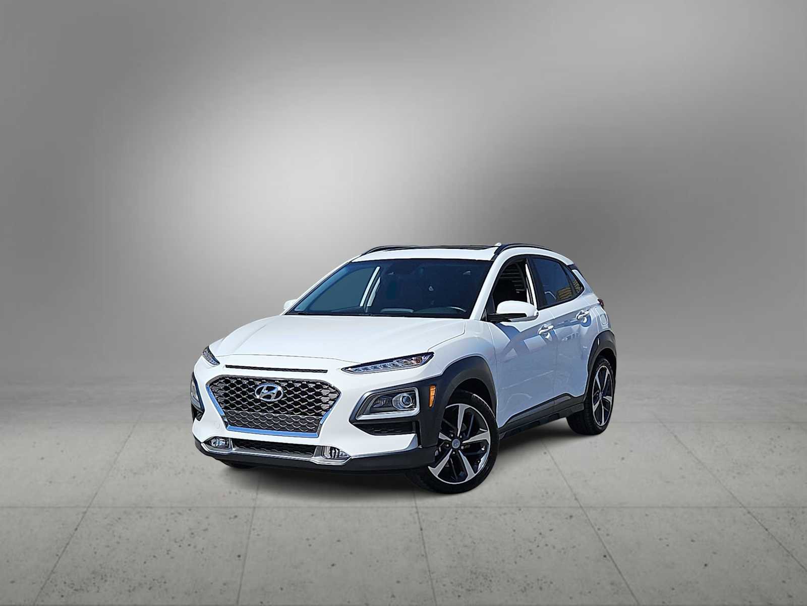 Certified 2021 Hyundai Kona Limited w/ Cargo Package FWD image 1