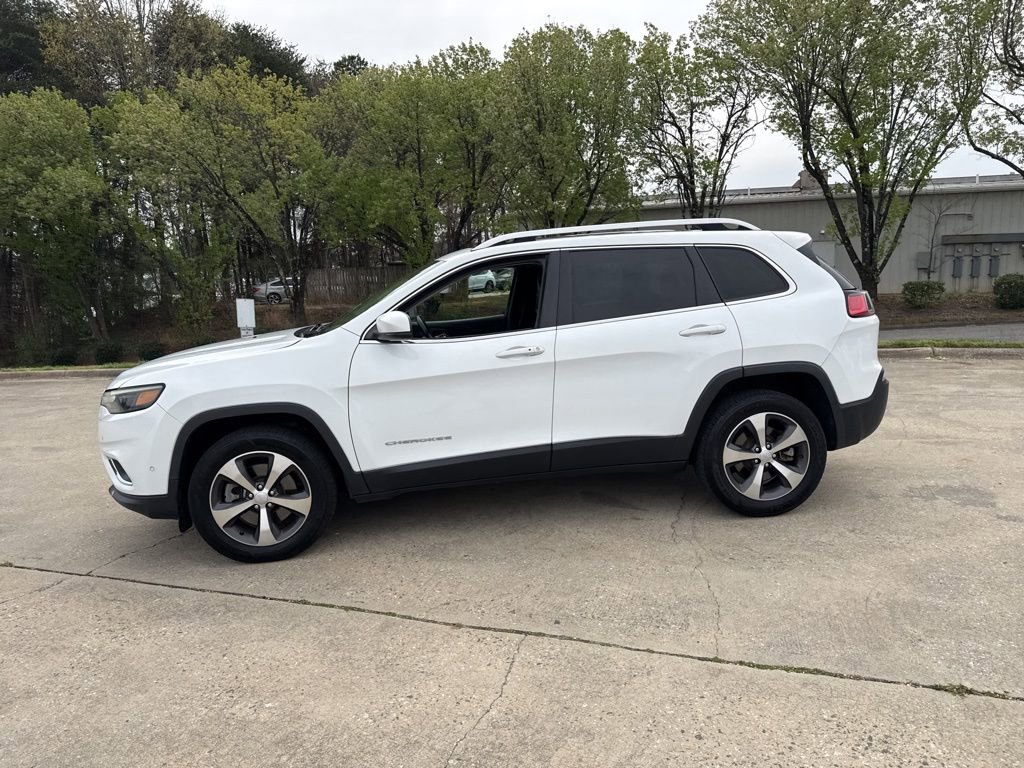 Used 2021 Jeep Cherokee Limited image 9