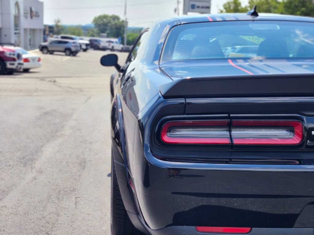 Used 2023 Dodge Challenger R/T Scat Pack RWD image 9