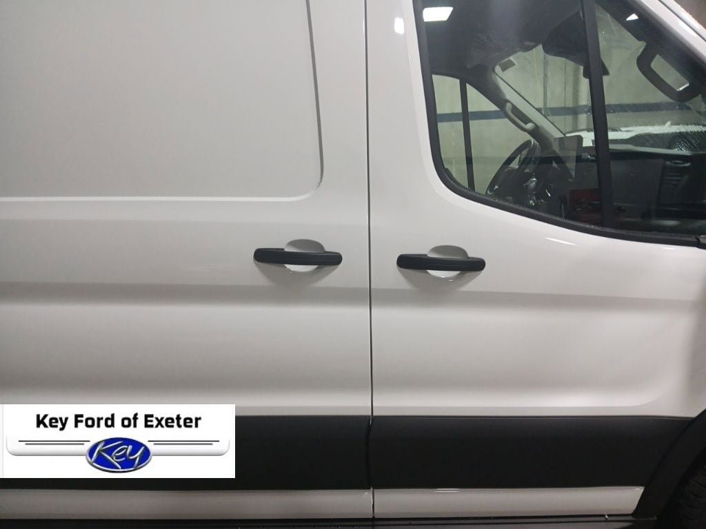 New 2026 Ford Transit 250 148 Medium Roof RWD image 16