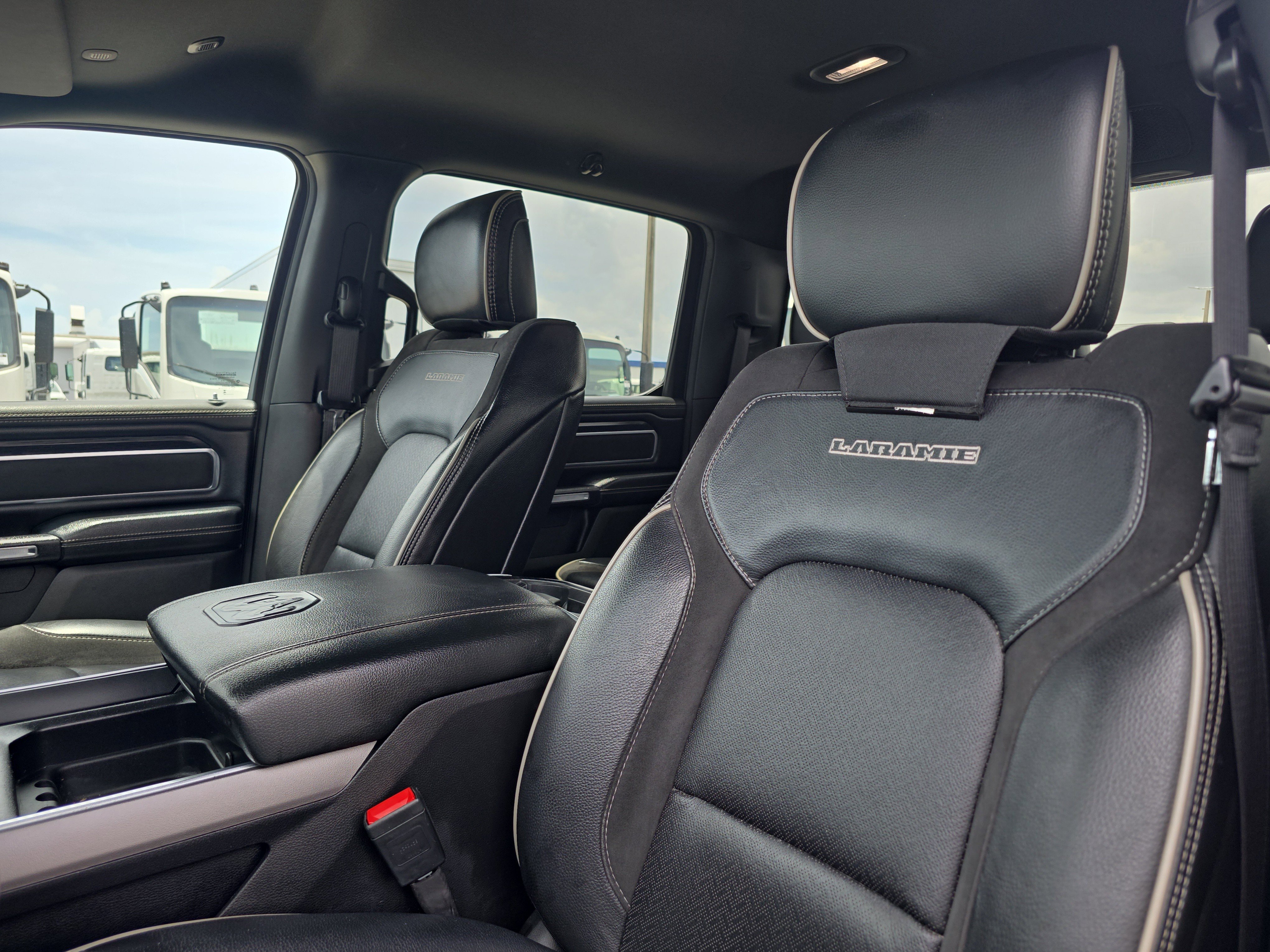Used 2024 RAM 1500 Laramie RWD image 24