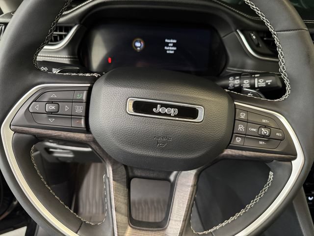 Used 2023 Jeep Grand Cherokee L Limited w/ MOPAR Finishing Package AWD/4WD image 19