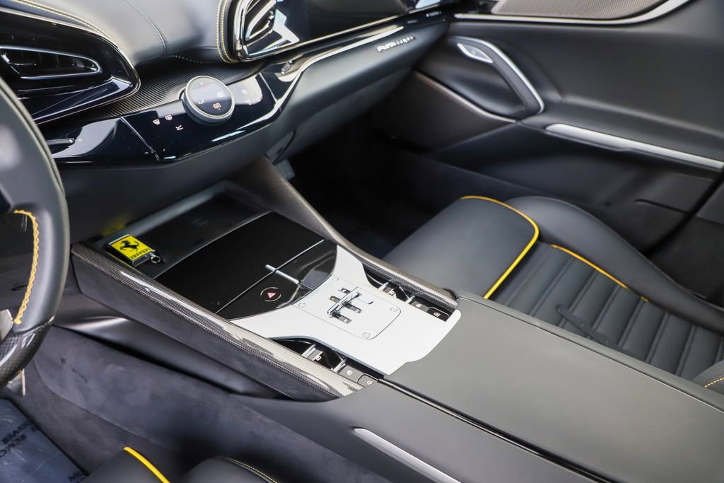 Certified 2025 Ferrari Purosangue image 28