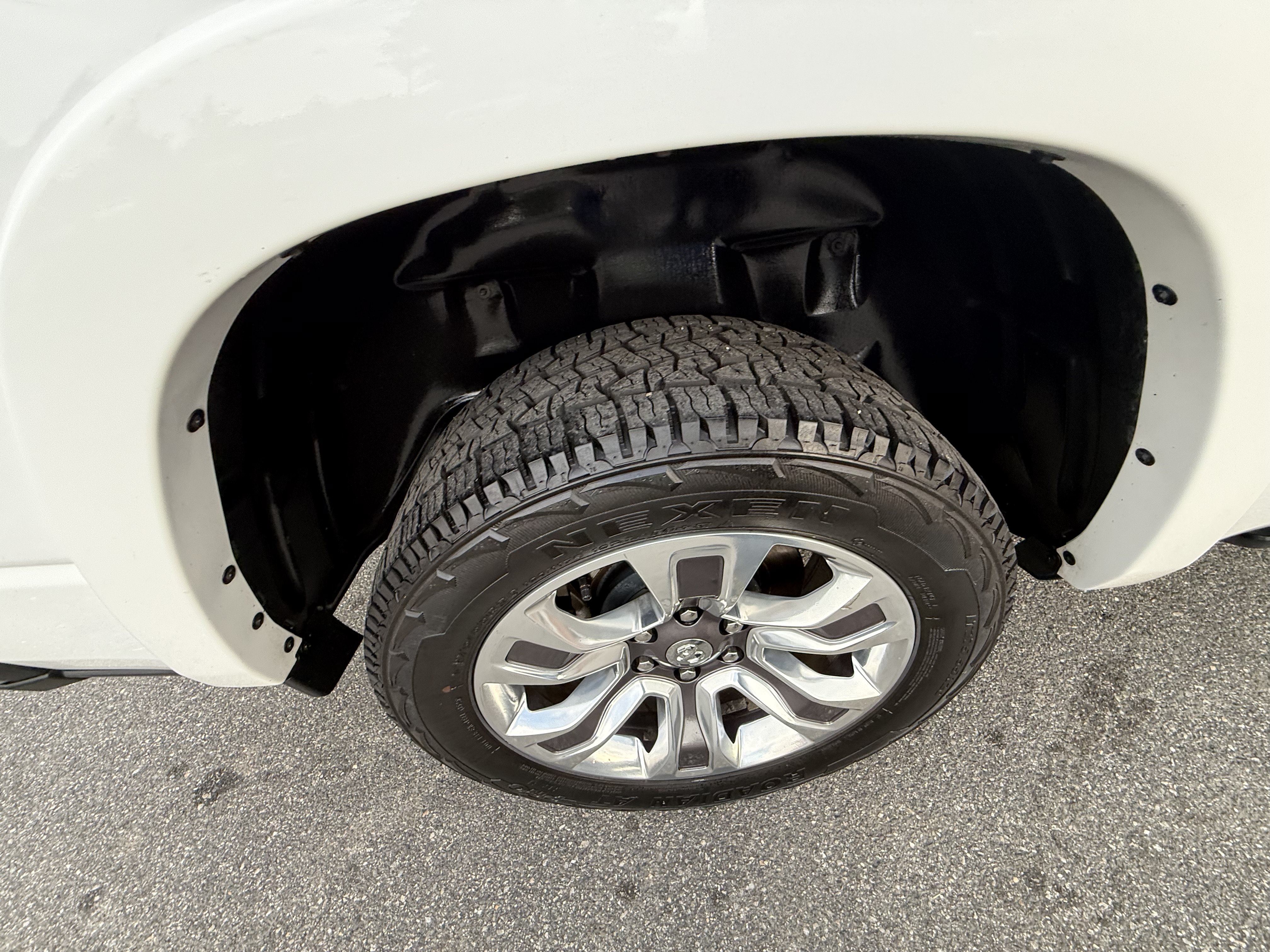 Used 2019 RAM 1500 Limited AWD/4WD image 44