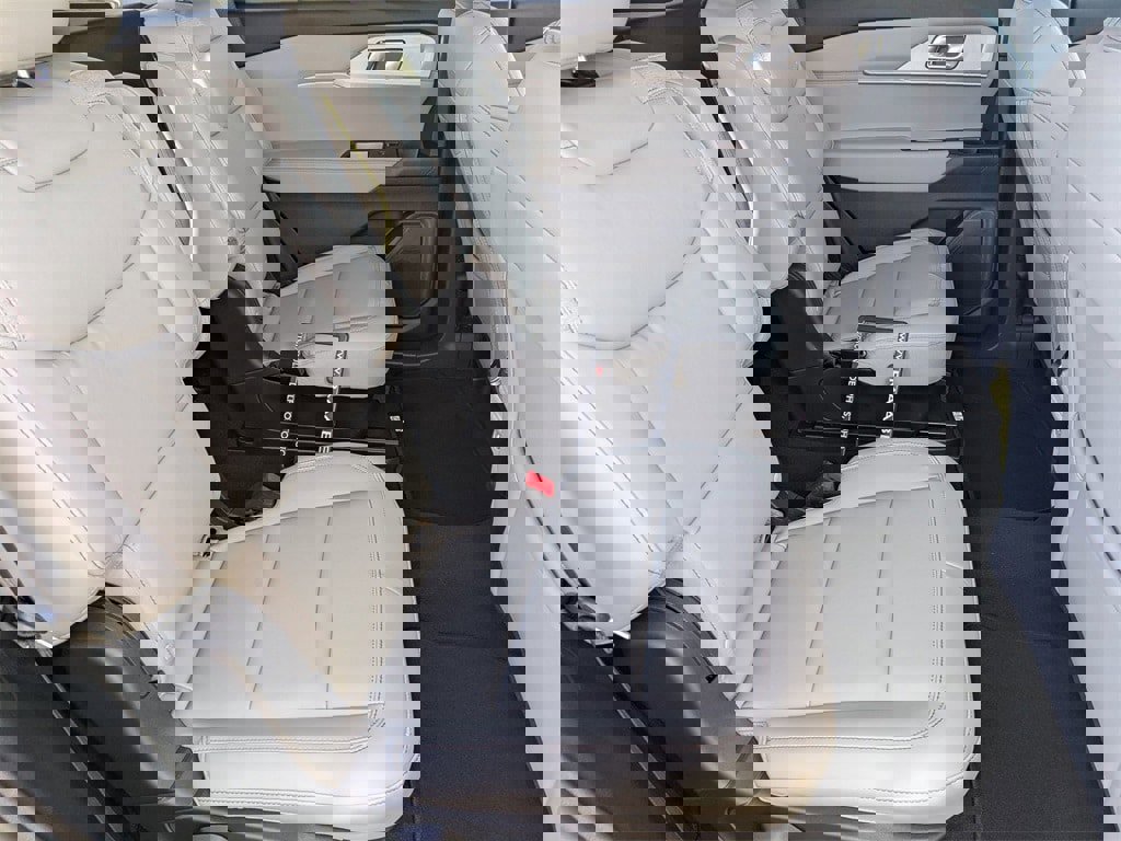 New 2026 Ford Explorer Active w/ Active Comfort Package image 20